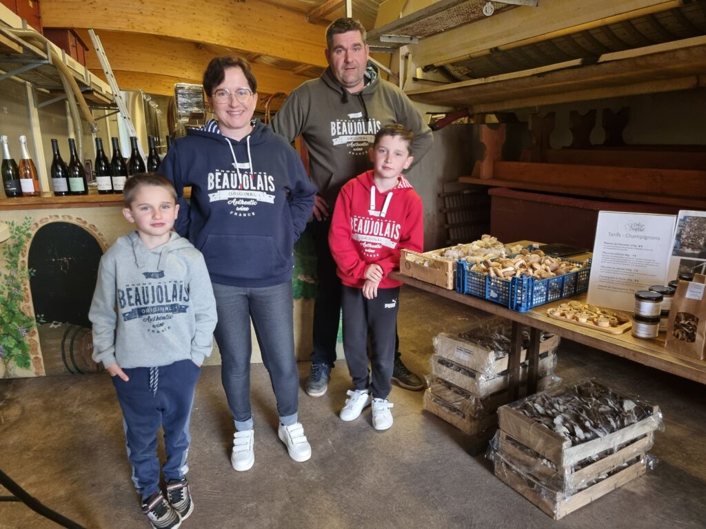 photo-1-Famille-Joncy-2024-min